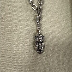 Silver chain Owl Pendant Necklace